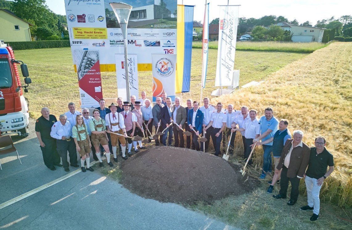 Spatenstich Multivereinshaus St. Pantaleon-Erla